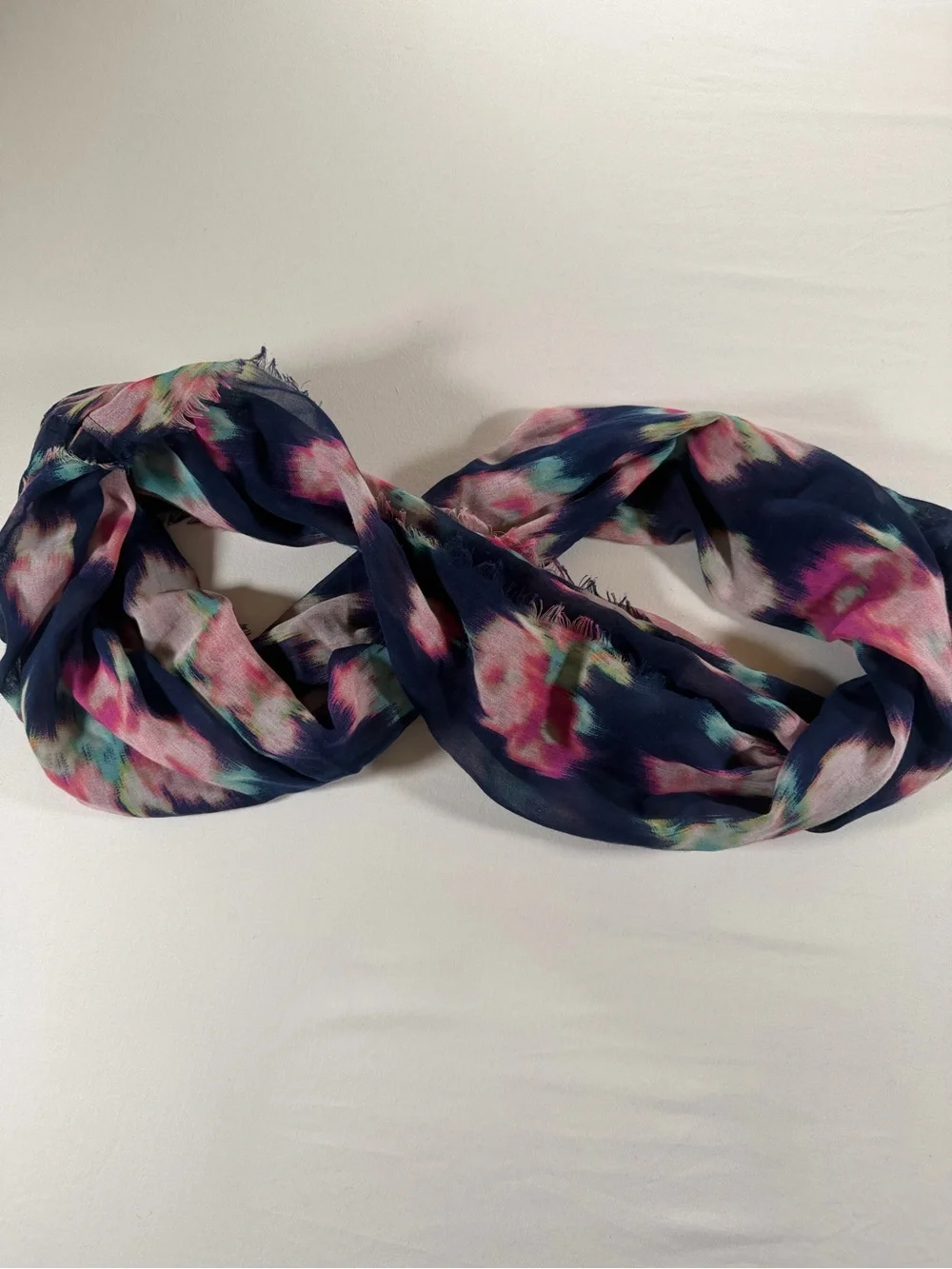 American Eagle Navy and Pink Lightweight Women's Scarf